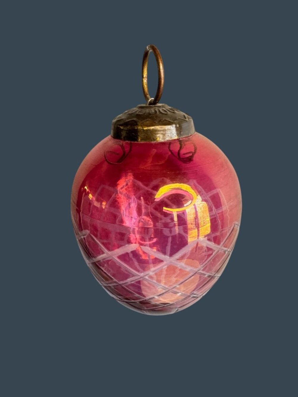 Pink Kugle Style Glass Ornament Heavy Glass Lattice Pattern Hanging Ball 4" - Picture 5 of 7